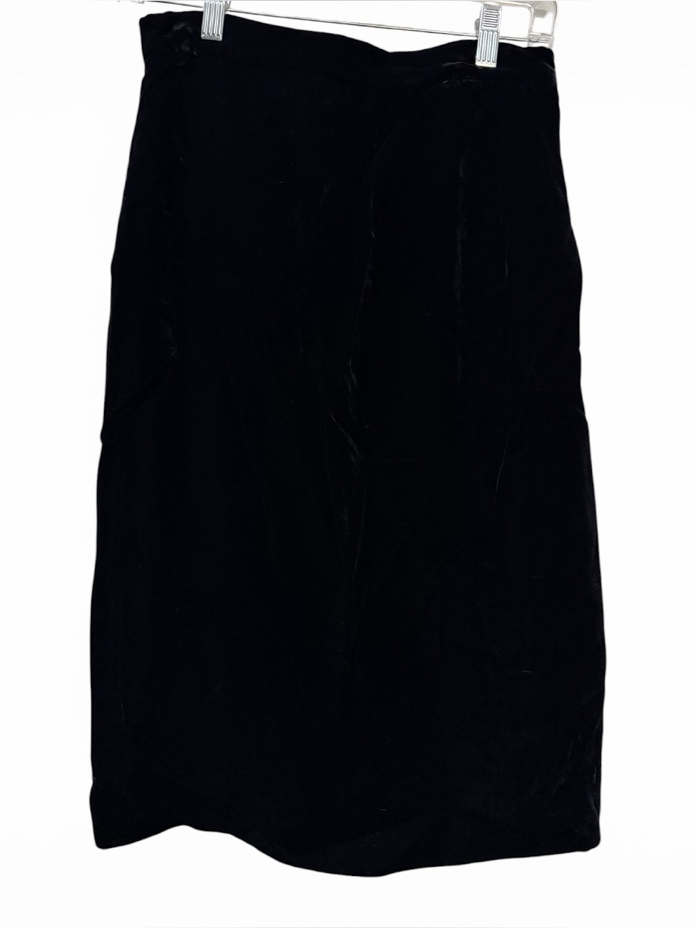 Valentino Vintage 90's Size 8 Black Velvet Made in Italy Pencil Skirt B1
